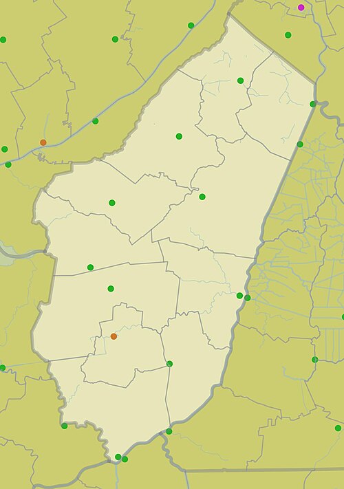 Mapa administracyjna powiatu Cainuoc